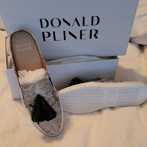 Donald Pliner Shoes